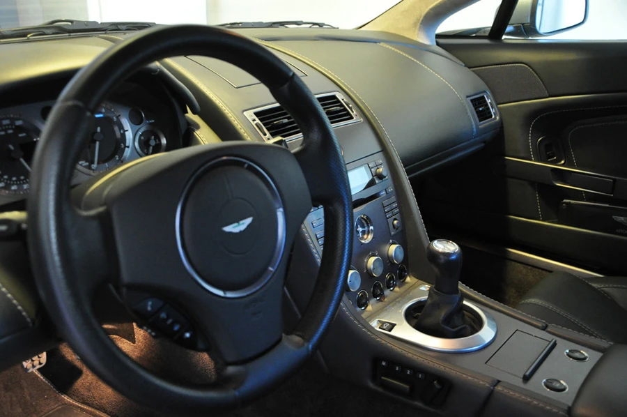 2007 Aston Martin V8 Vantage (2006-2017) - Image 2 of 4
