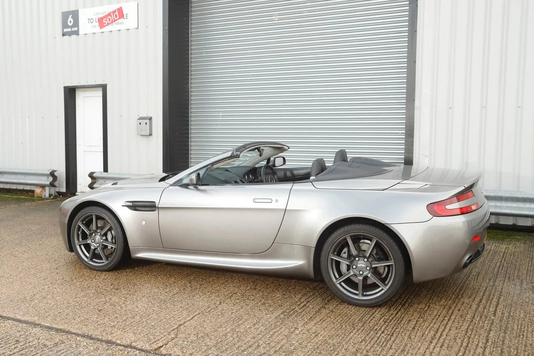 2007 Aston Martin V8 Vantage (2006-2017) - Image 7 of 30
