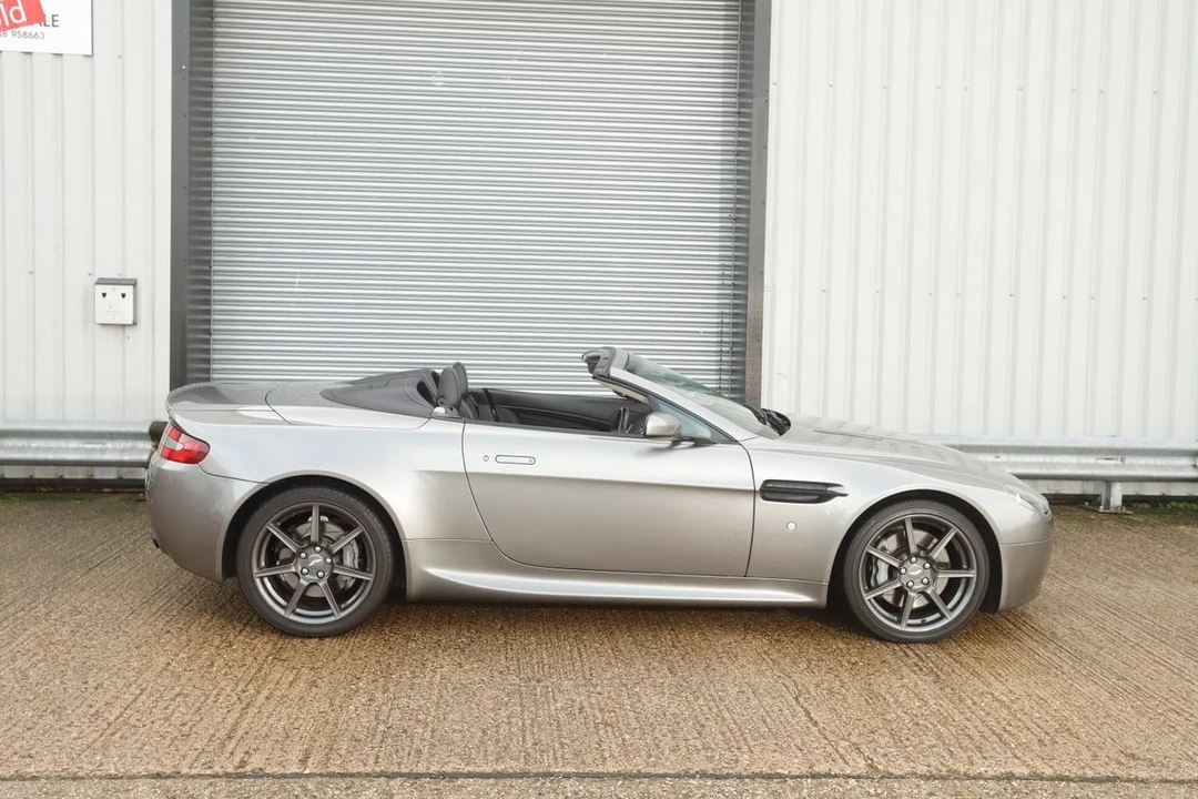 2007 Aston Martin V8 Vantage (2006-2017) - Image 10 of 30