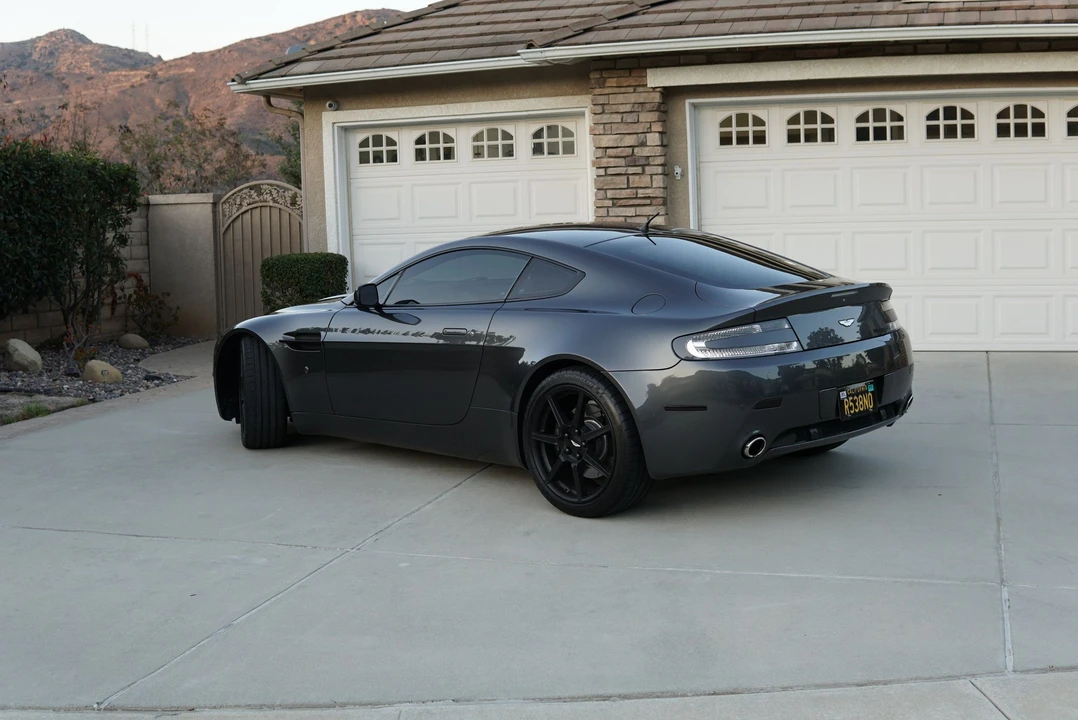 2007 Aston Martin Vantage - Image 4 of 29