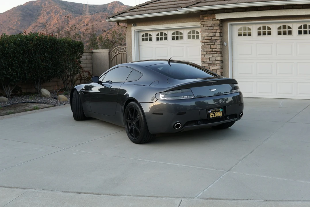 2007 Aston Martin Vantage - Image 5 of 29