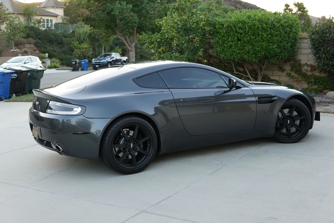 2007 Aston Martin Vantage - Image 9 of 29