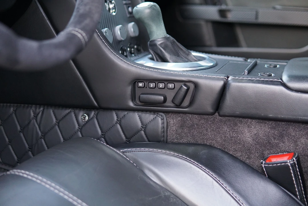 2007 Aston Martin Vantage - Image 17 of 29
