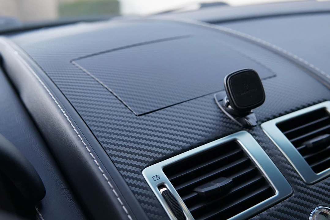 2007 Aston Martin Vantage - Image 20 of 29