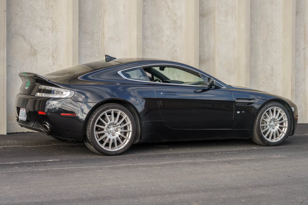 2007 Aston Martin V8 Vantage (2006-2017) - Image 11 of 31