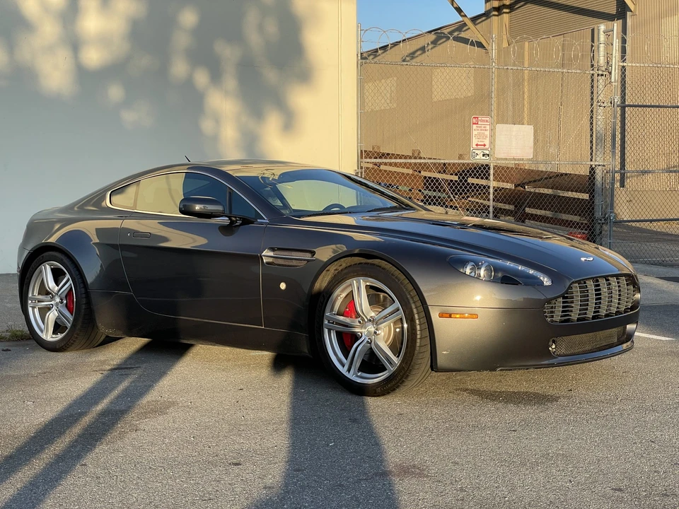 2007 Aston Martin V8 Vantage (2006-2017) - Image 28 of 31