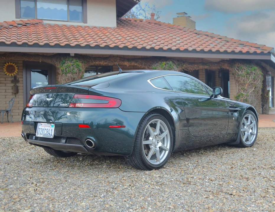 2007 Aston Martin V8 Vantage (2006-2017) - Image 14 of 31