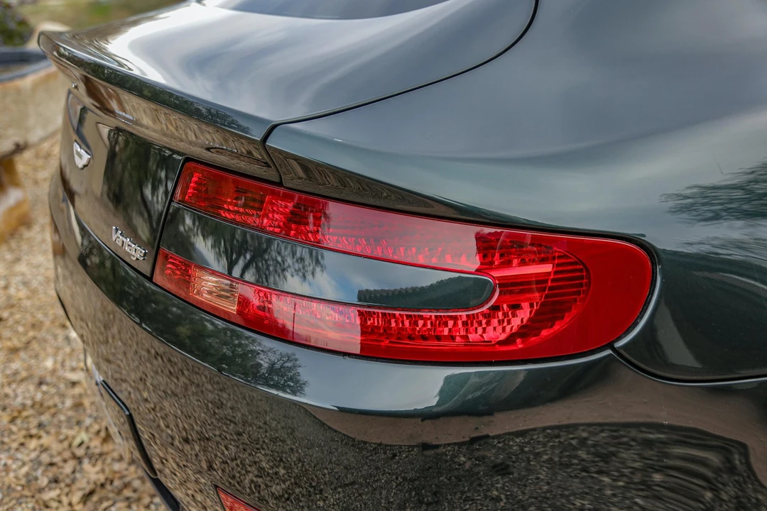 2007 Aston Martin V8 Vantage (2006-2017) - Image 28 of 31