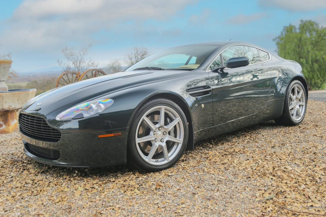 2007 Aston Martin V8 Vantage (2006-2017) - Image 1 of 31
