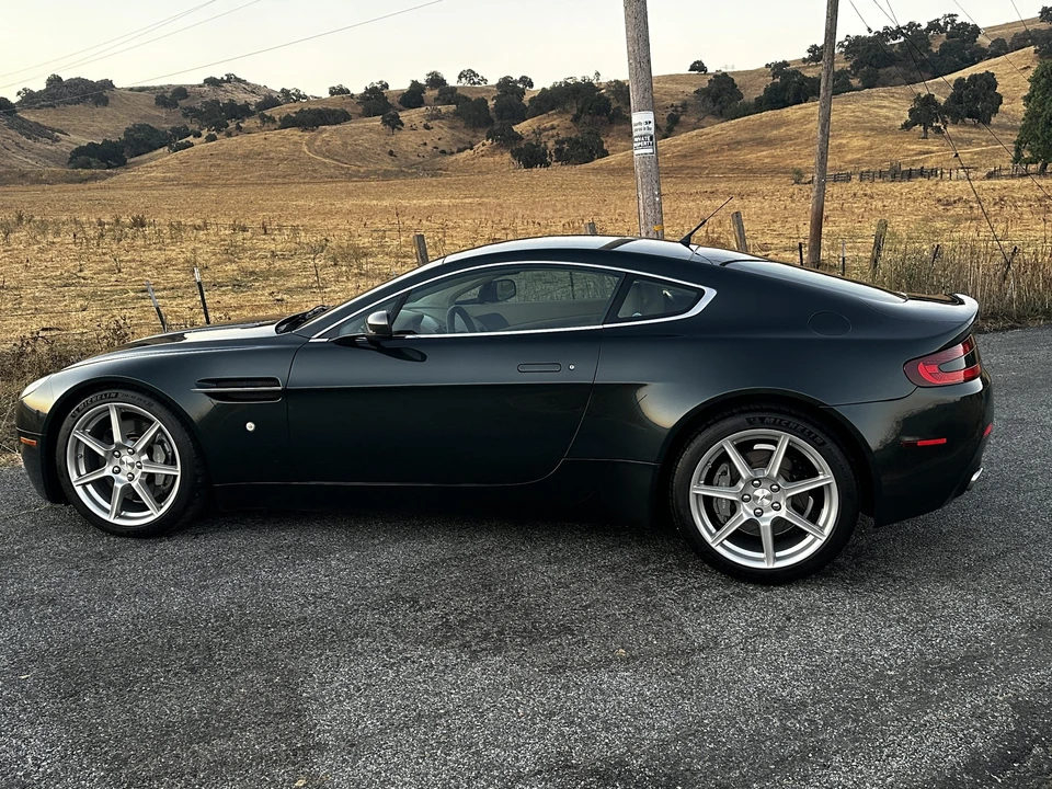 2007 Aston Martin V8 Vantage (2006-2017) - Image 25 of 31