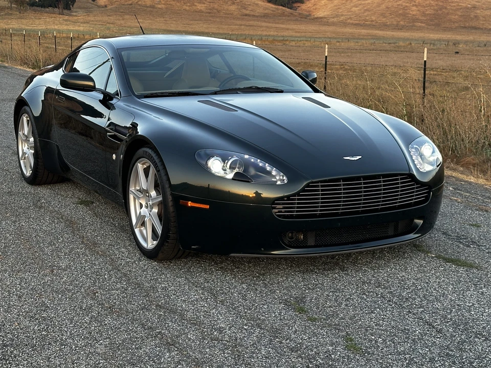2007 Aston Martin V8 Vantage (2006-2017) - Image 9 of 31