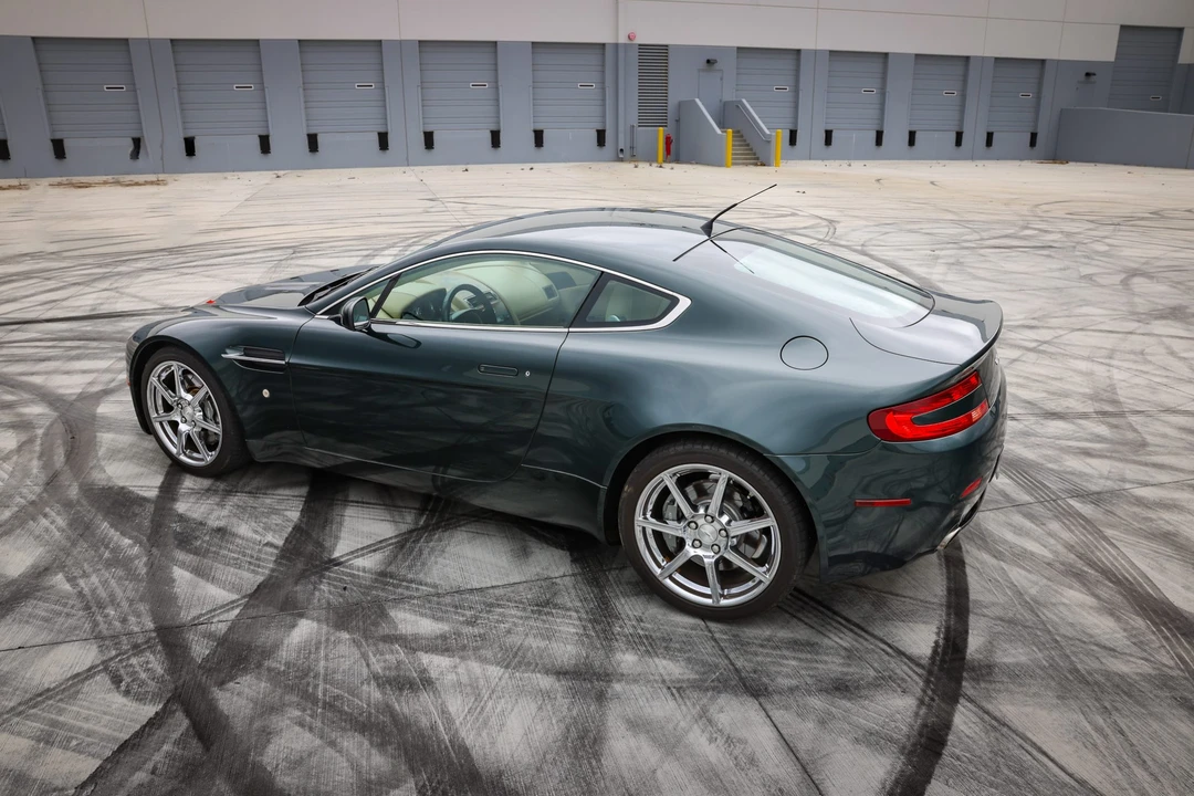 2007 Aston Martin V8 Vantage (2006-2017) - Image 9 of 31