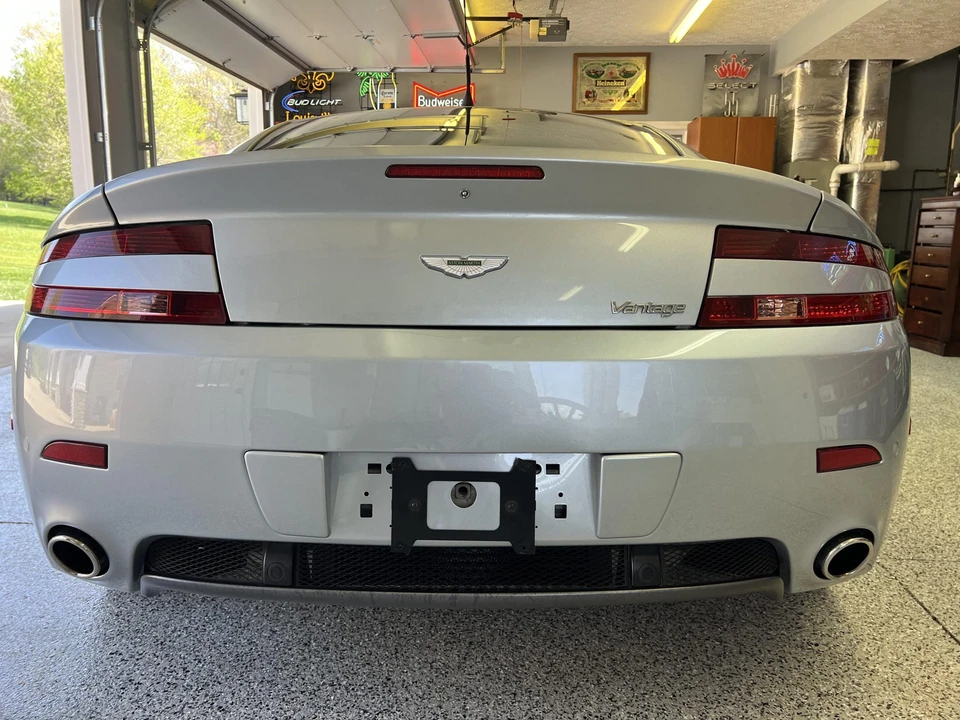 2007 Aston Martin V8 Vantage (2006-2017) - Image 10 of 31