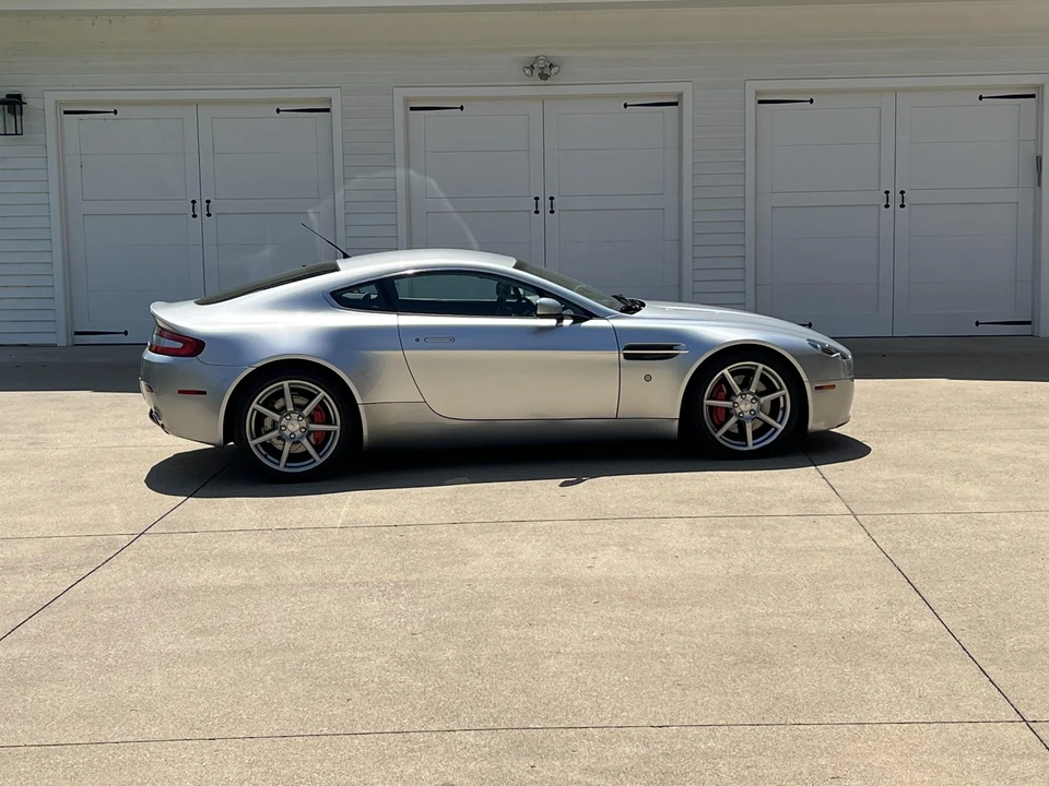 2007 Aston Martin V8 Vantage (2006-2017) - Image 15 of 31