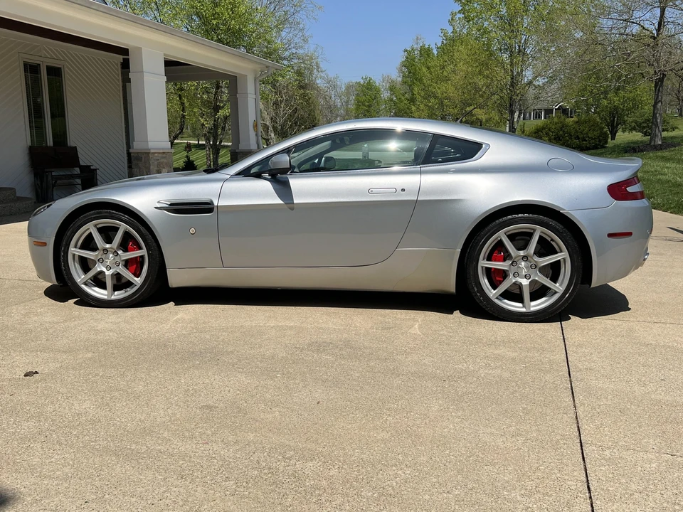 2007 Aston Martin V8 Vantage (2006-2017) - Image 4 of 31