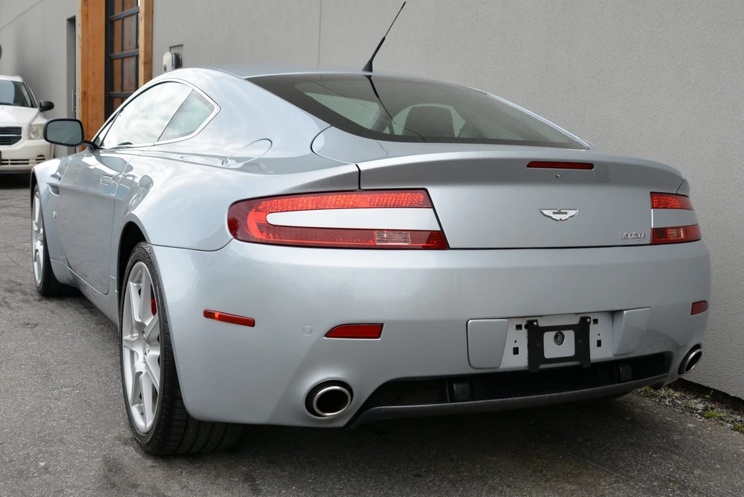 2007 Aston Martin V8 Vantage (2006-2017) - Image 13 of 31