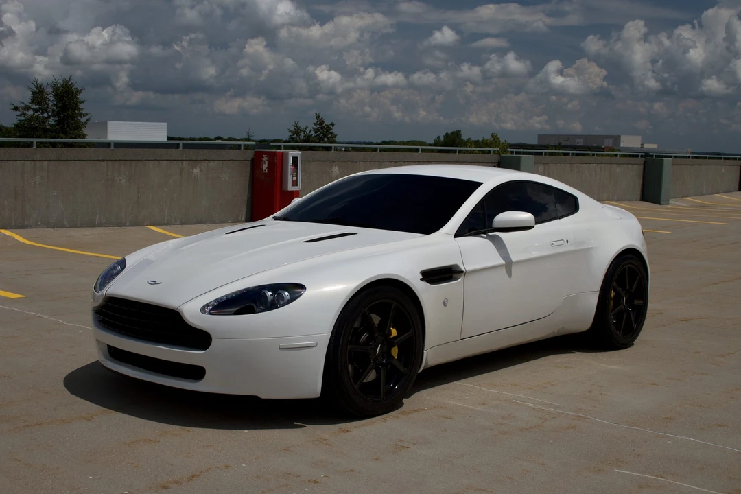2007 Aston Martin V8 Vantage (2006-2017) - Image 6 of 31