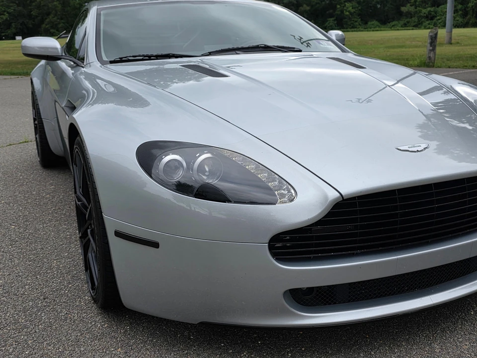 2007 Aston Martin V8 Vantage (2006-2017) - Image 10 of 31