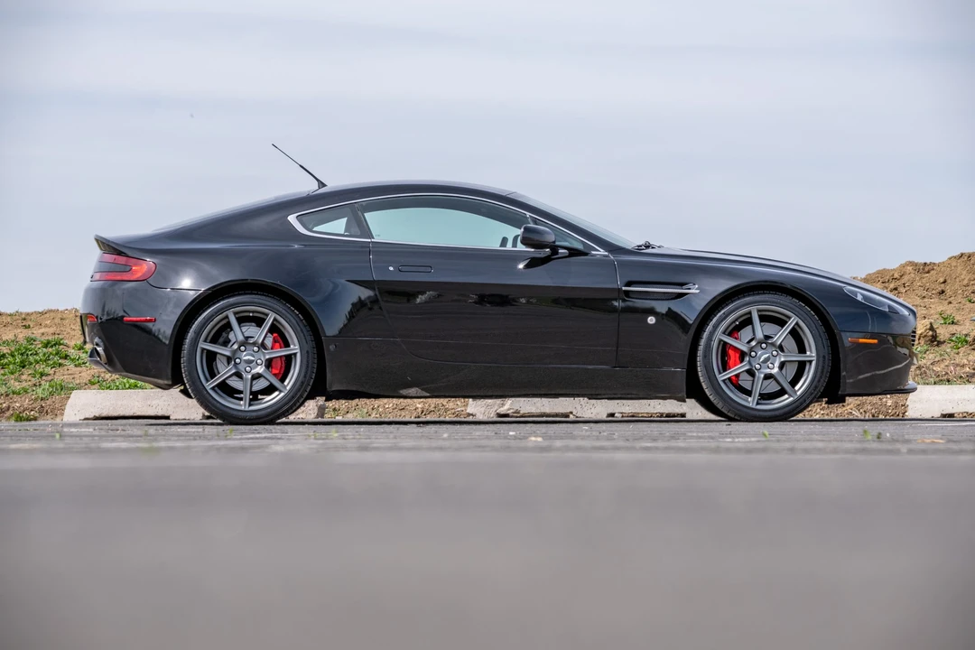 2007 Aston Martin V8 Vantage (2006-2017) - Image 5 of 31