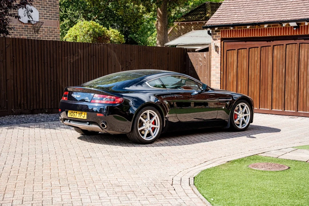2007 Aston Martin V8 Vantage (2006-2017) - Image 7 of 31