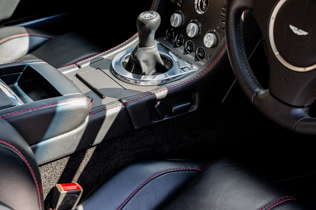 2007 Aston Martin V8 Vantage (2006-2017) - Image 28 of 31