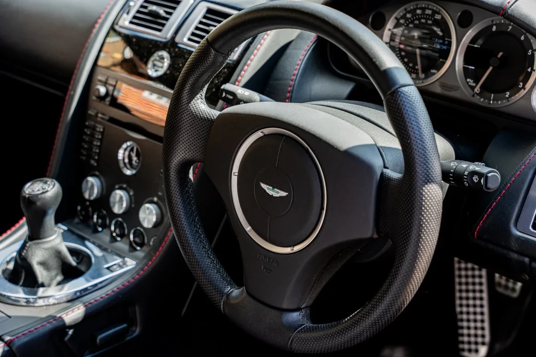 2007 Aston Martin V8 Vantage (2006-2017) - Image 19 of 31