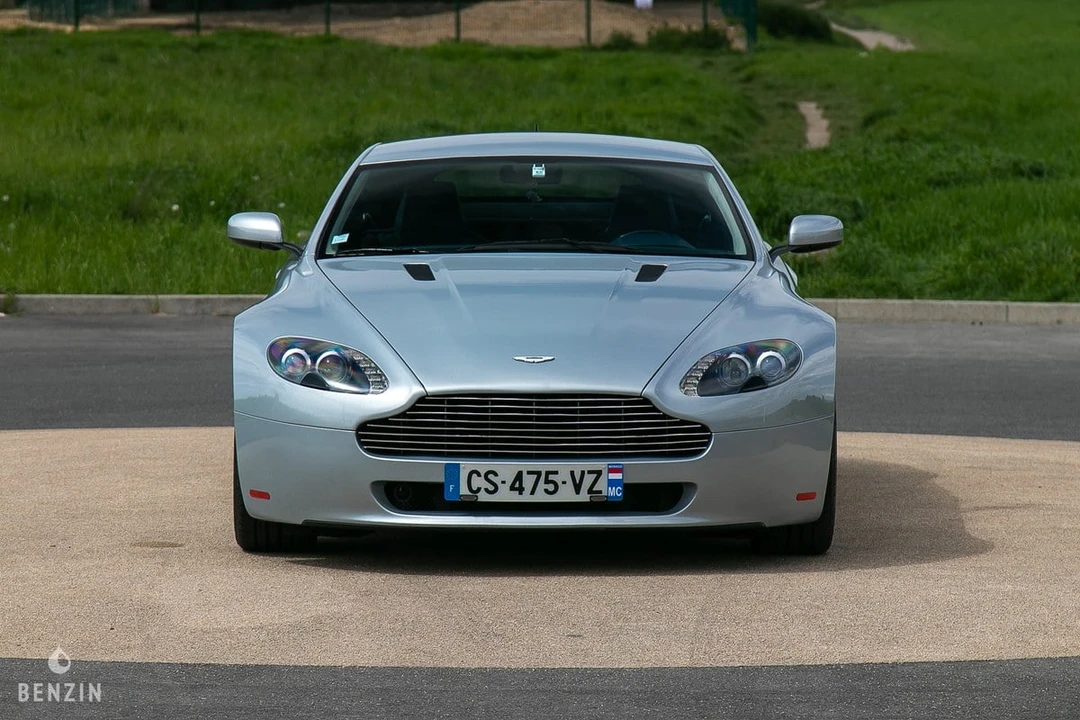 2007 Aston Martin V8 Vantage (2006-2017) - Image 2 of 31