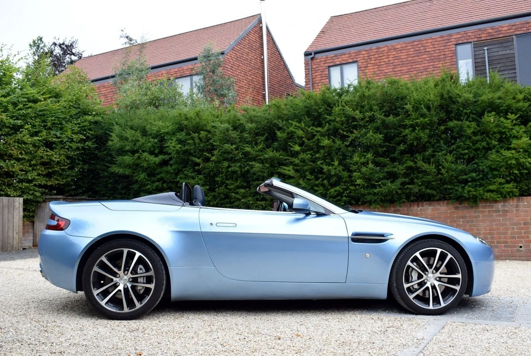 2007 Aston Martin V8 Vantage (2006-2017) - Image 5 of 30
