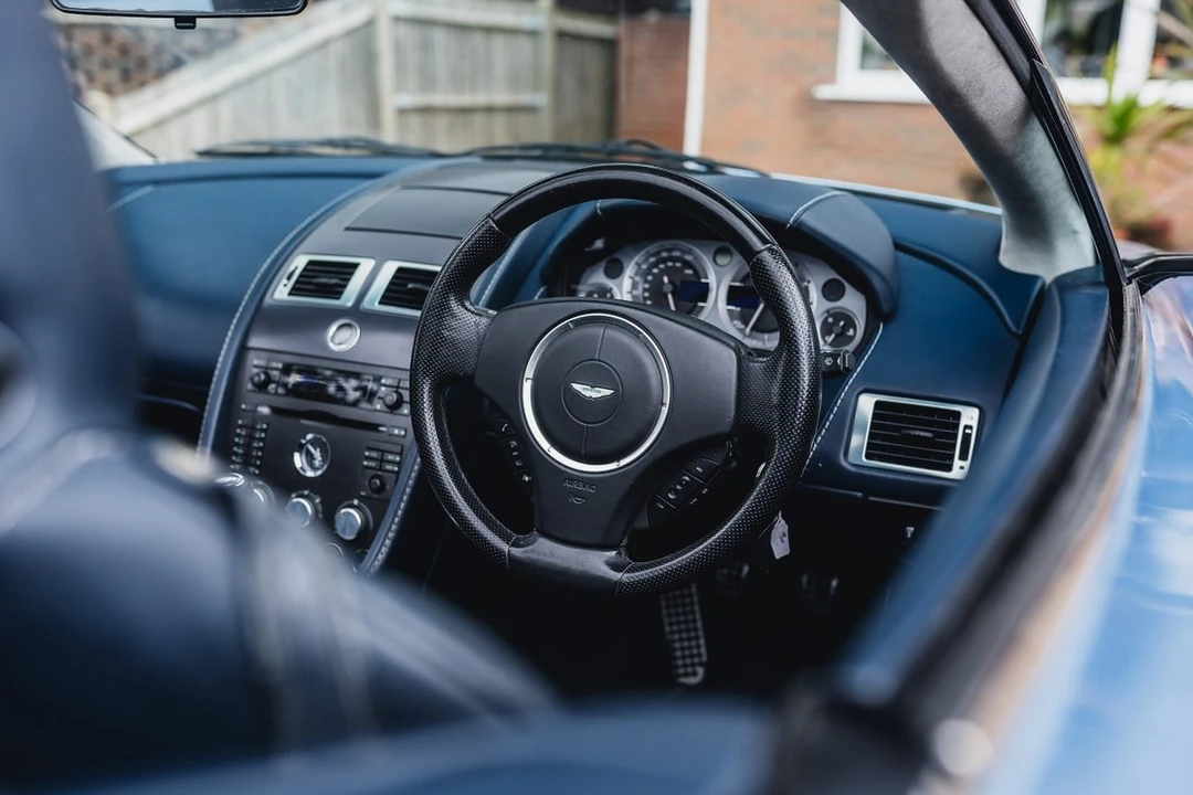 2007 Aston Martin V8 Vantage (2006-2017) - Image 15 of 30