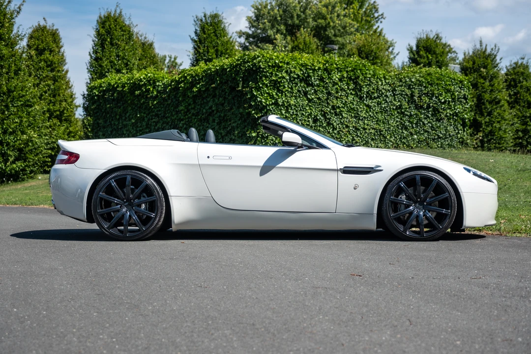 2007 Aston Martin V8 Vantage (2006-2017) - Image 4 of 31