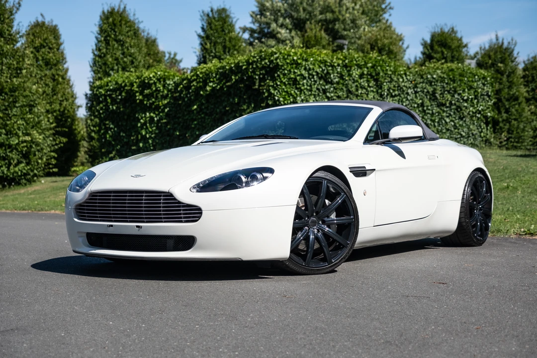 2007 Aston Martin V8 Vantage (2006-2017) - Image 9 of 31