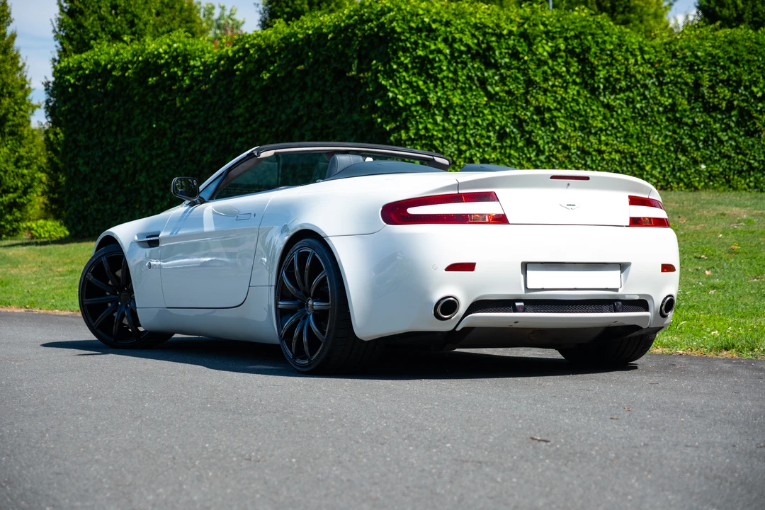 2007 Aston Martin V8 Vantage (2006-2017) - Image 7 of 31