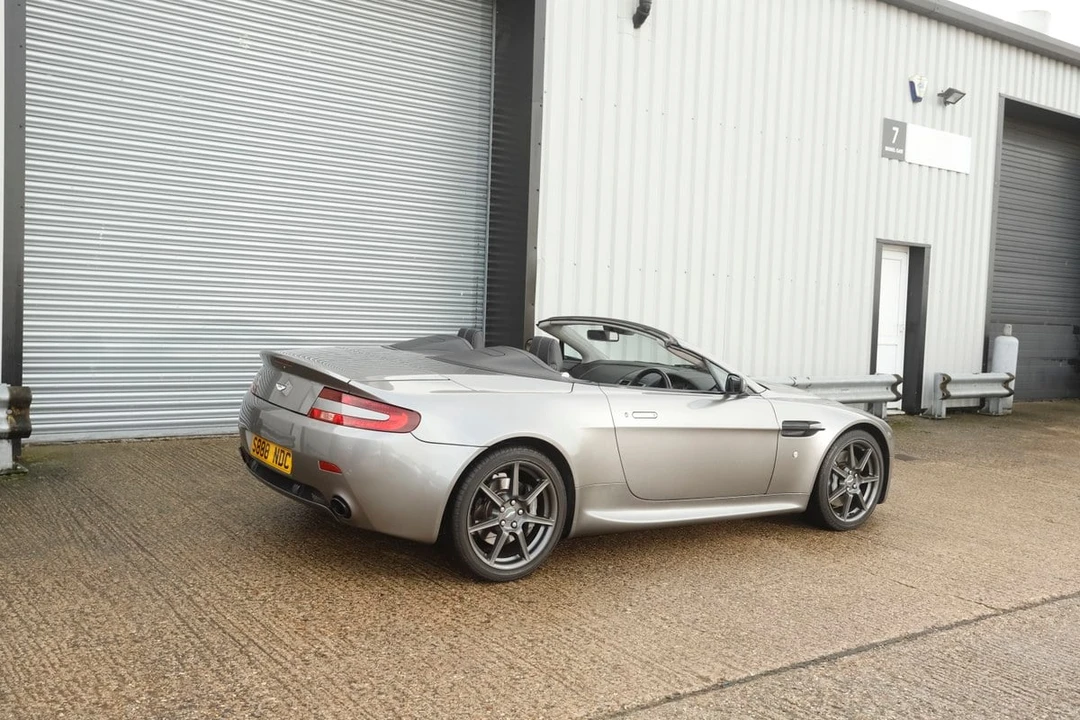 2007 Aston Martin V8 Vantage (2006-2017) - Image 3 of 31