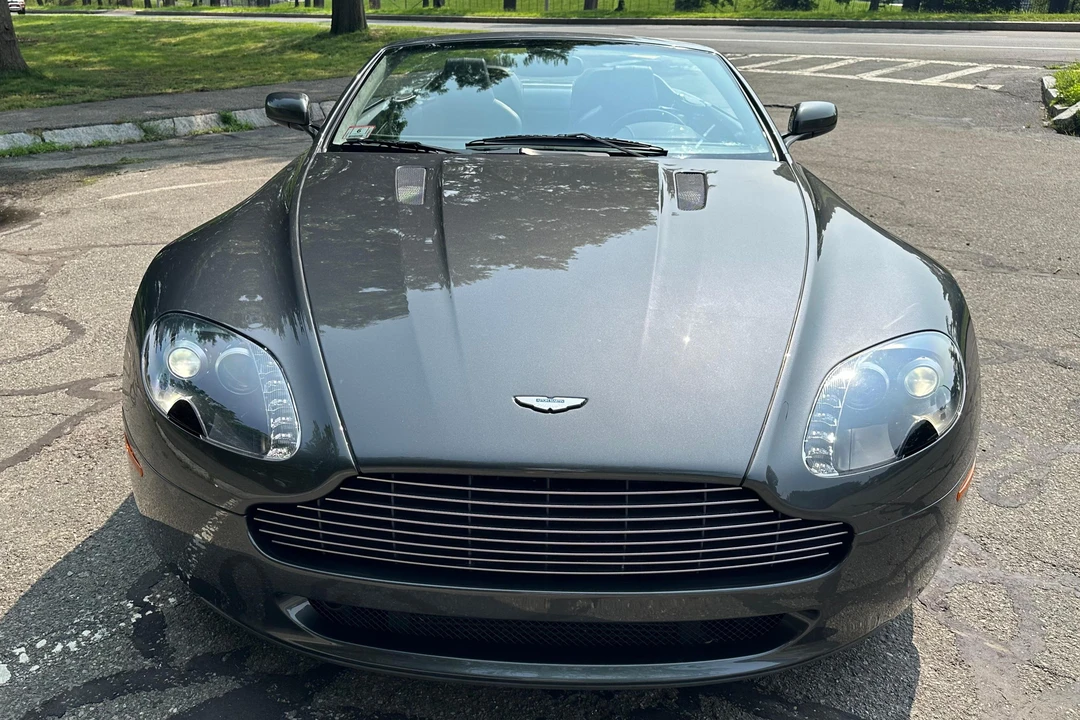 2007 Aston Martin V8 Vantage (2006-2017) - Image 2 of 31