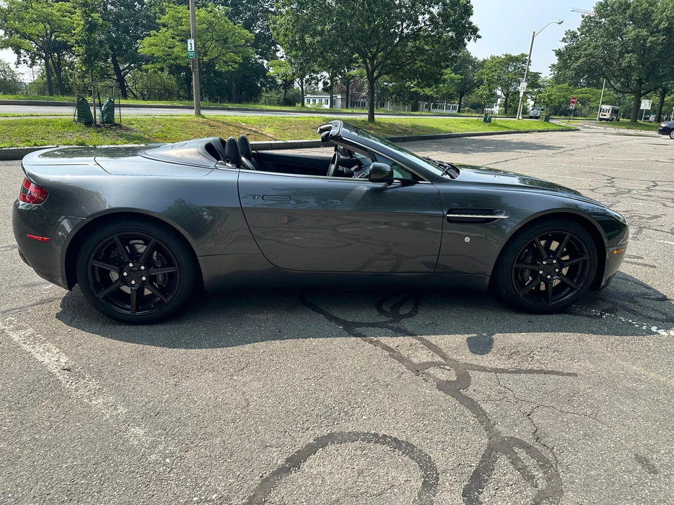 2007 Aston Martin V8 Vantage (2006-2017) - Image 17 of 31