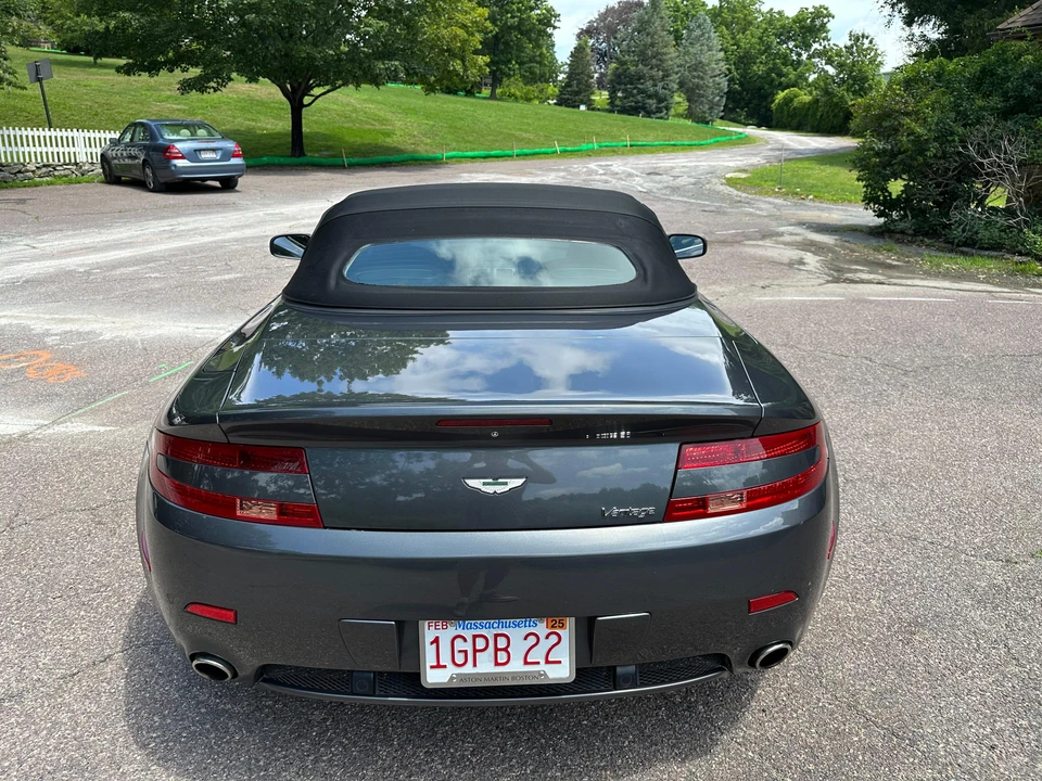 2007 Aston Martin V8 Vantage (2006-2017) - Image 27 of 31
