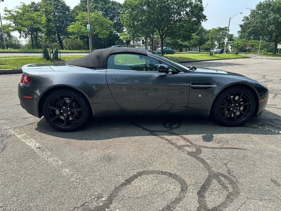 2007 Aston Martin V8 Vantage (2006-2017) - Image 29 of 31