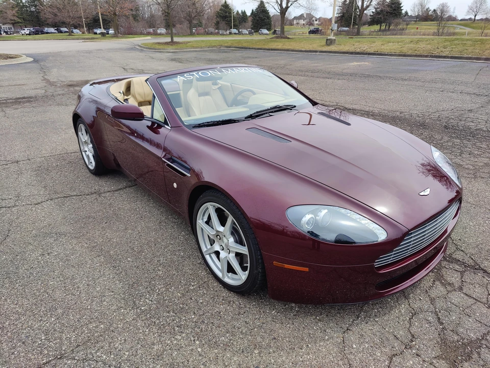 2007 Aston Martin V8 Vantage (2006-2017) - Image 9 of 31