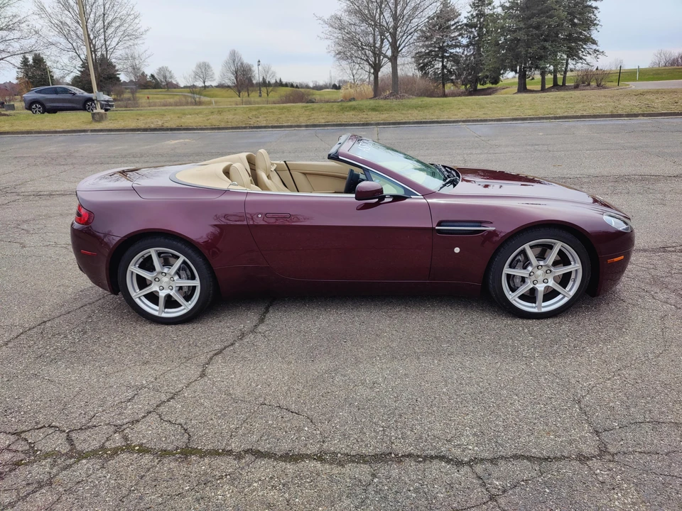 2007 Aston Martin V8 Vantage (2006-2017) - Image 8 of 31