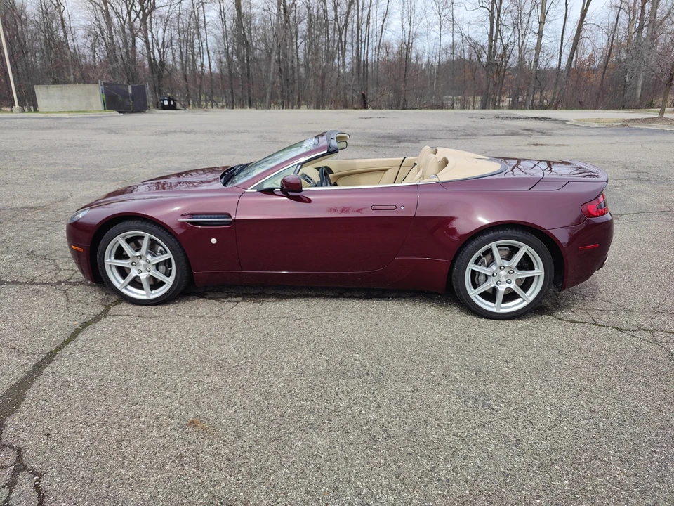 2007 Aston Martin V8 Vantage (2006-2017) - Image 6 of 31