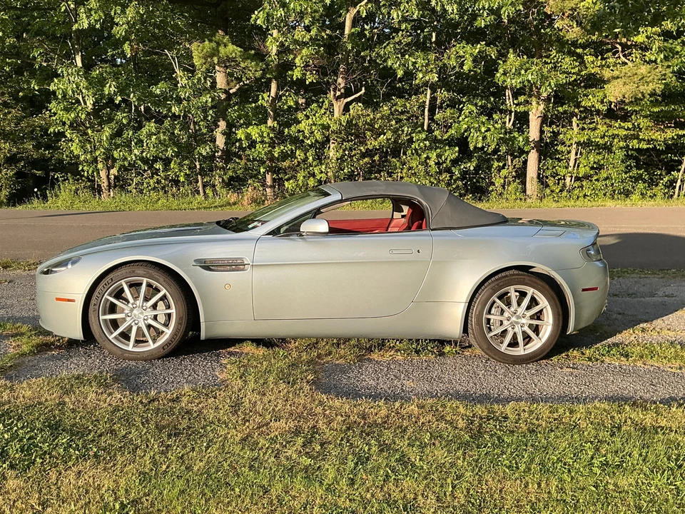 2007 Aston Martin V8 Vantage (2006-2017) - Image 13 of 31