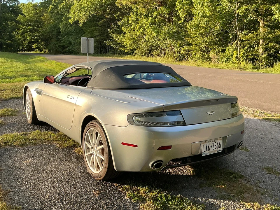 2007 Aston Martin V8 Vantage (2006-2017) - Image 14 of 31