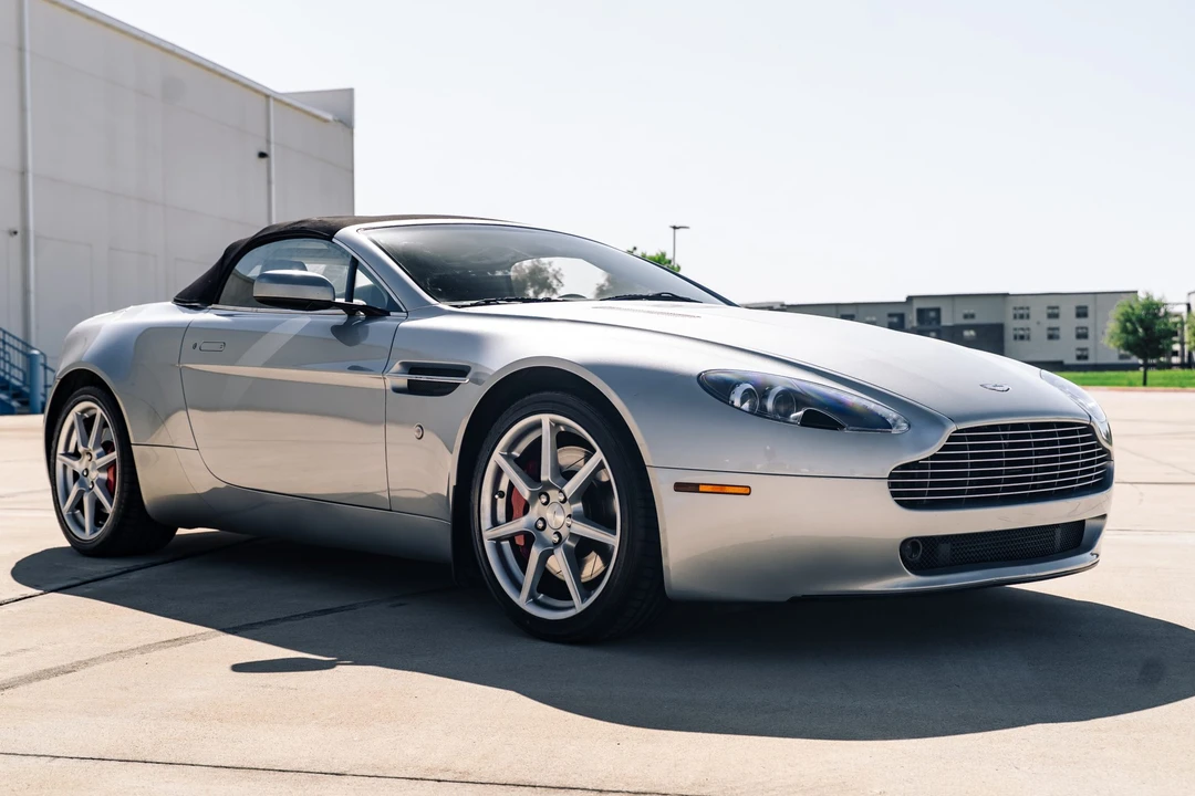 2007 Aston Martin V8 Vantage (2006-2017) - Image 3 of 31
