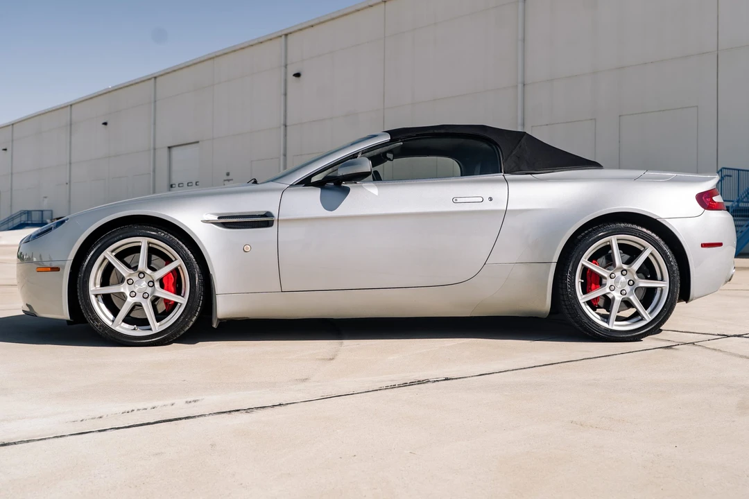 2007 Aston Martin V8 Vantage (2006-2017) - Image 12 of 31