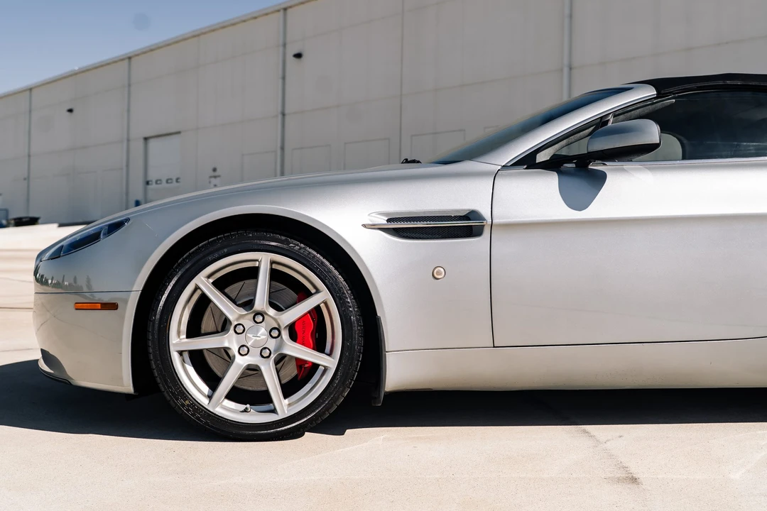 2007 Aston Martin V8 Vantage (2006-2017) - Image 19 of 31