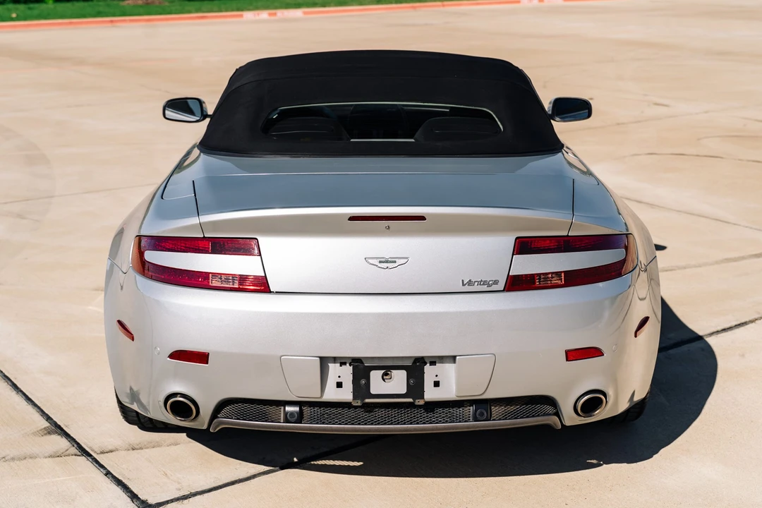 2007 Aston Martin V8 Vantage (2006-2017) - Image 8 of 31