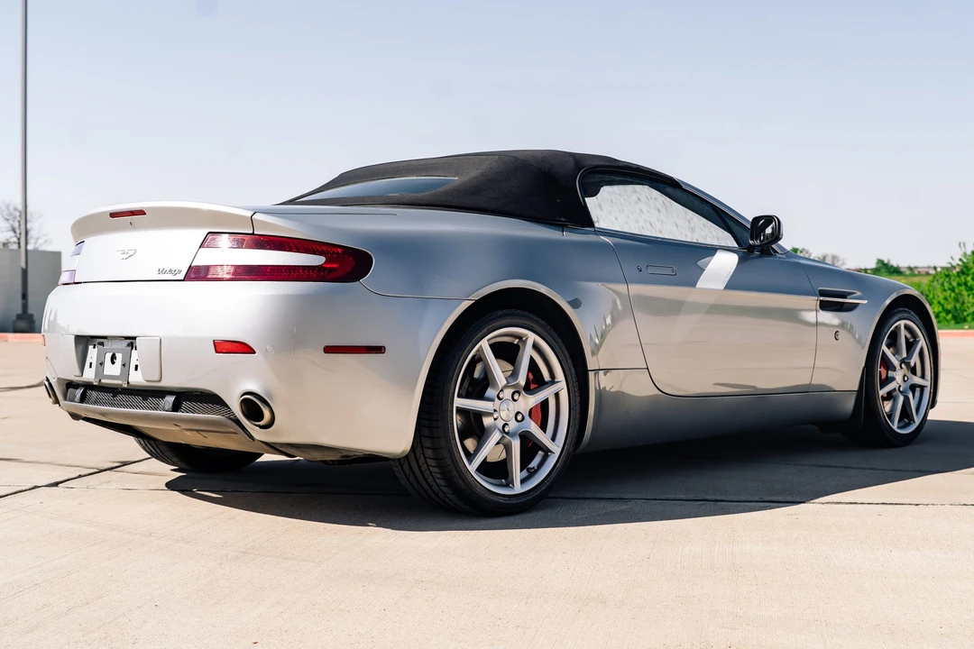 2007 Aston Martin V8 Vantage (2006-2017) - Image 7 of 31