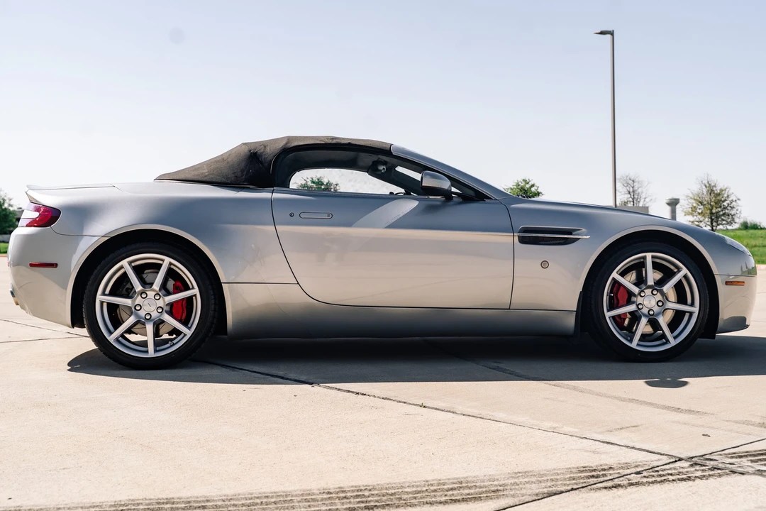 2007 Aston Martin V8 Vantage (2006-2017) - Image 5 of 31