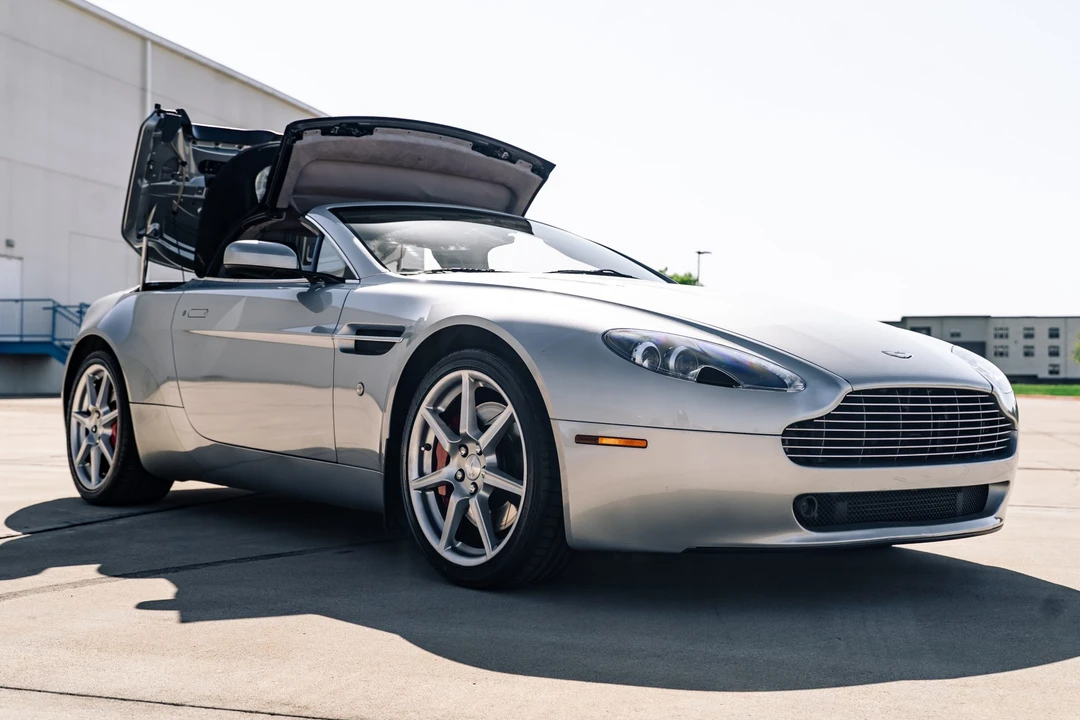 2007 Aston Martin V8 Vantage (2006-2017) - Image 2 of 31