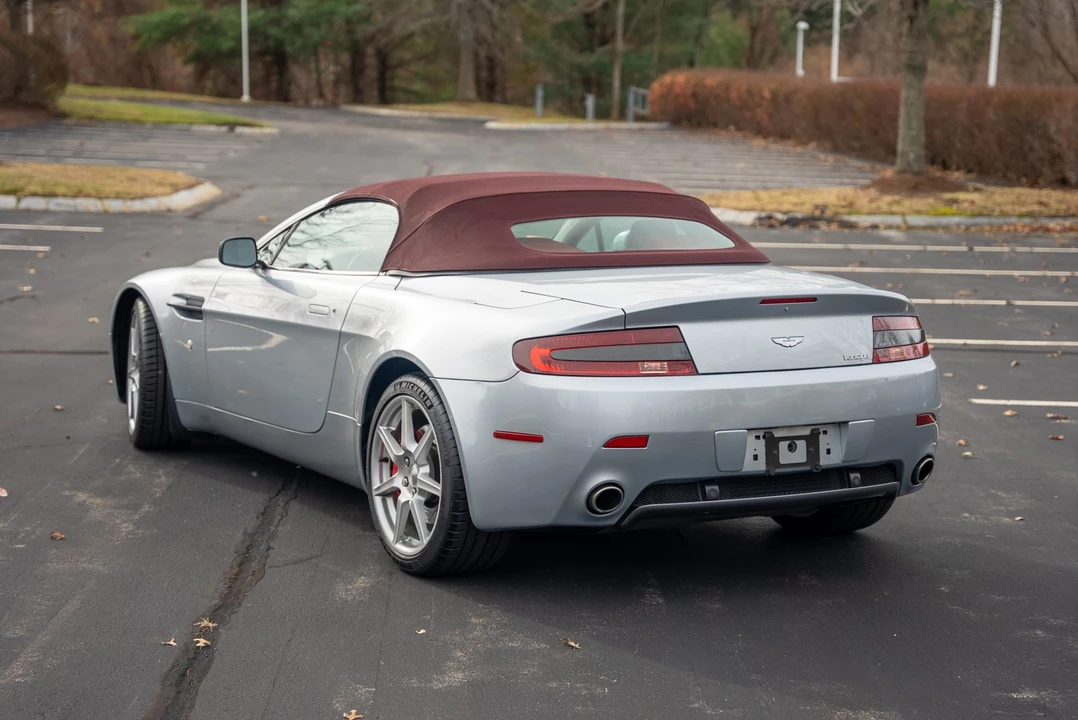 2007 Aston Martin V8 Vantage (2006-2017) - Image 30 of 31